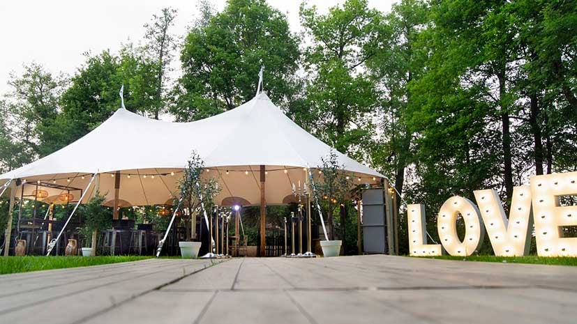 Stretchtent Verhuur Twente: Sailcloth tent 10 x 16 meter