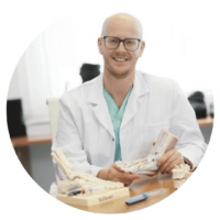 Dr. Stefan Schnabel Dr. Stefan Schnabel