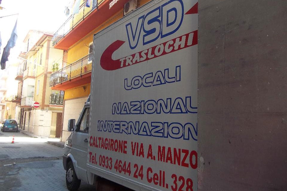 noleggio autoscale per traslochi a Catania