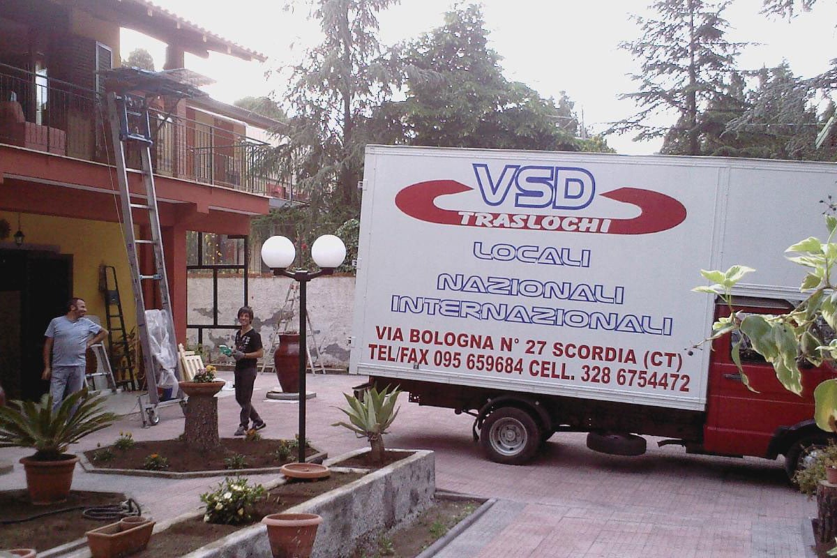noleggio autoscale per traslochi a Catania