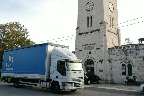 noleggio autoscale per traslochi a Catania