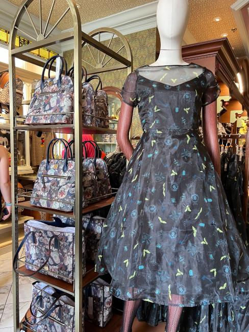 The dress shop ホーンテッドマンション ワンピ ディズニー ホンテ