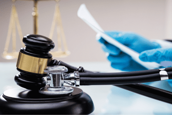 רשלנות רפואית בניתוח הגדלת חזה