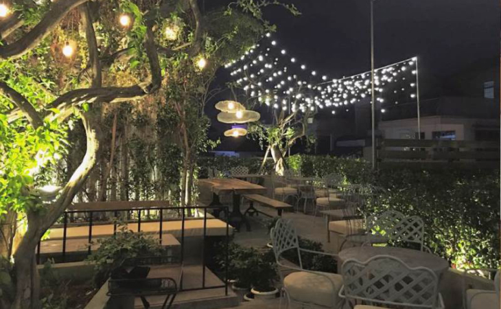 Oz Coffee House 2 - Quán cafe tuyệt đẹp tại quận 3