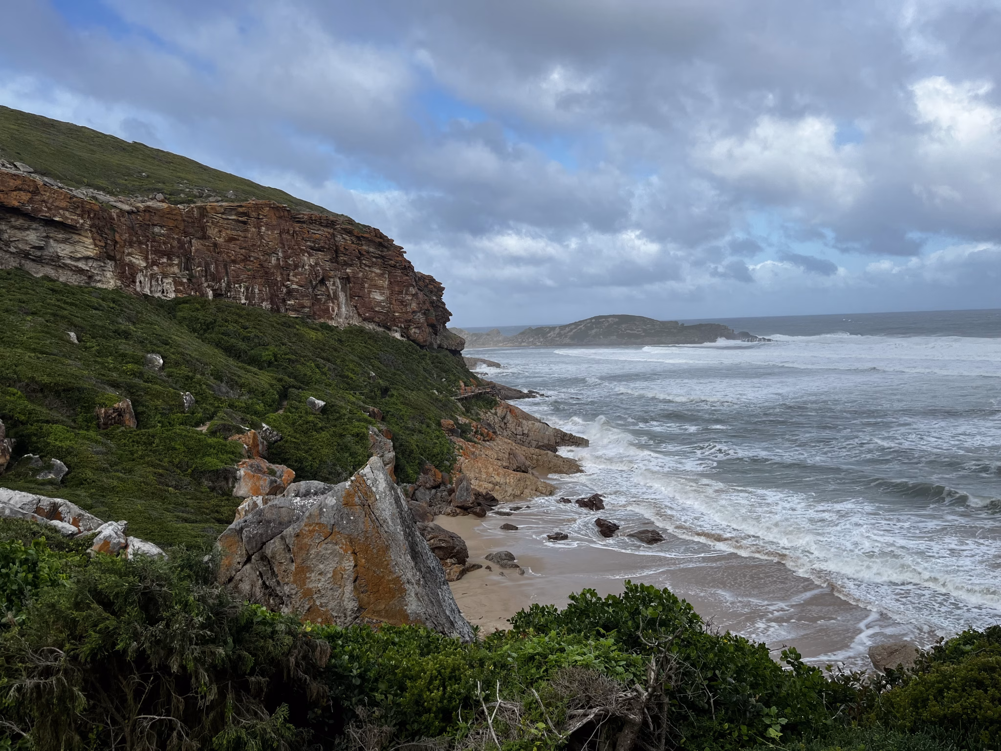 The beach on the easiest trail in Robberg Nature Reserve. One of our best hikes on the Garden Route