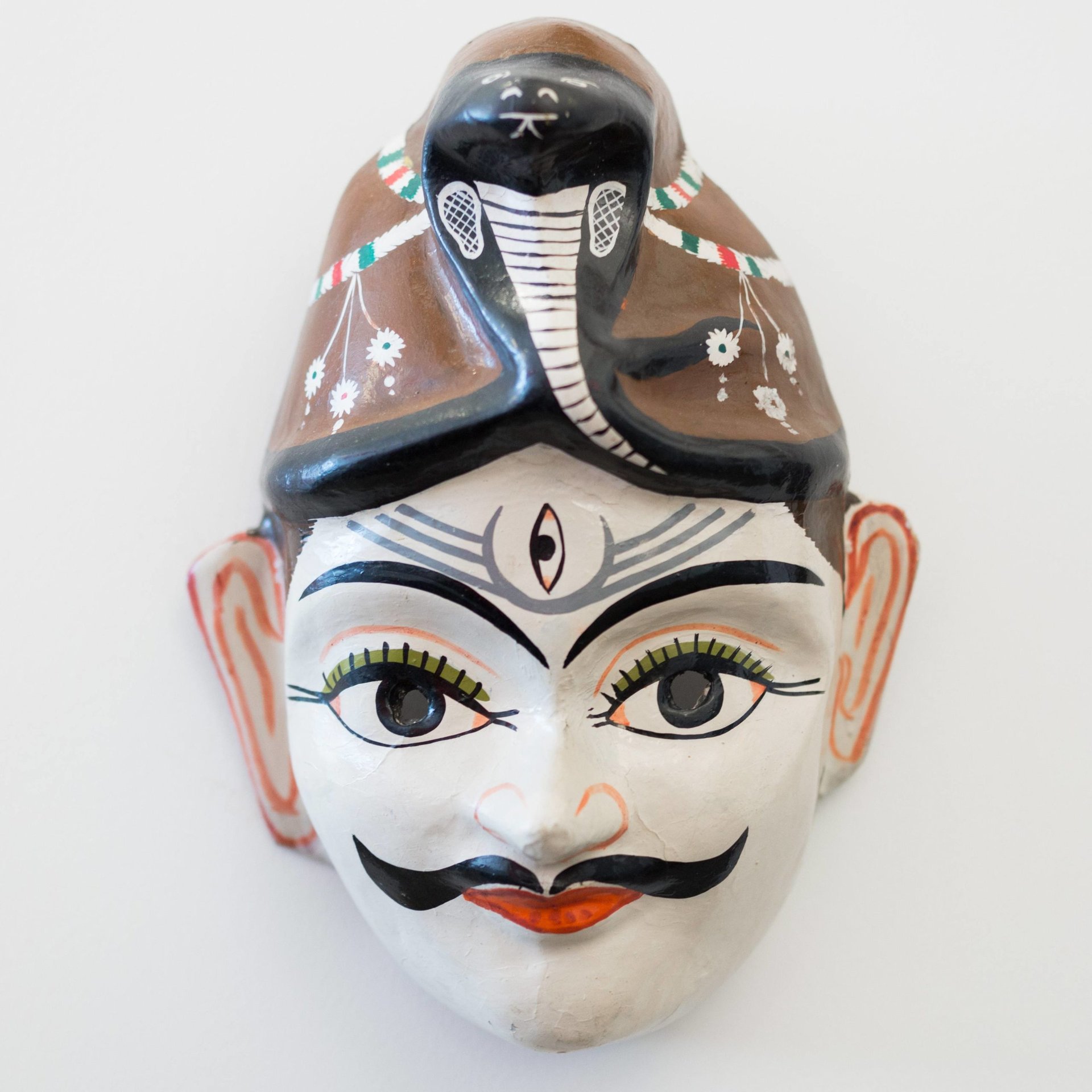 feng-shui-mask-terry-knickerbocker-studio feng-shui-mask-terry-knickerbocker-studio