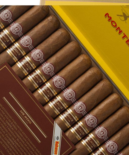 Montecristo Churchill Añejados 3 The Best Cuban Cigars
