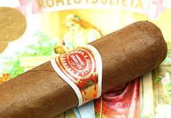 Romeo y Julieta Exhibicion No. 4 9 The Best Cuban Cigars