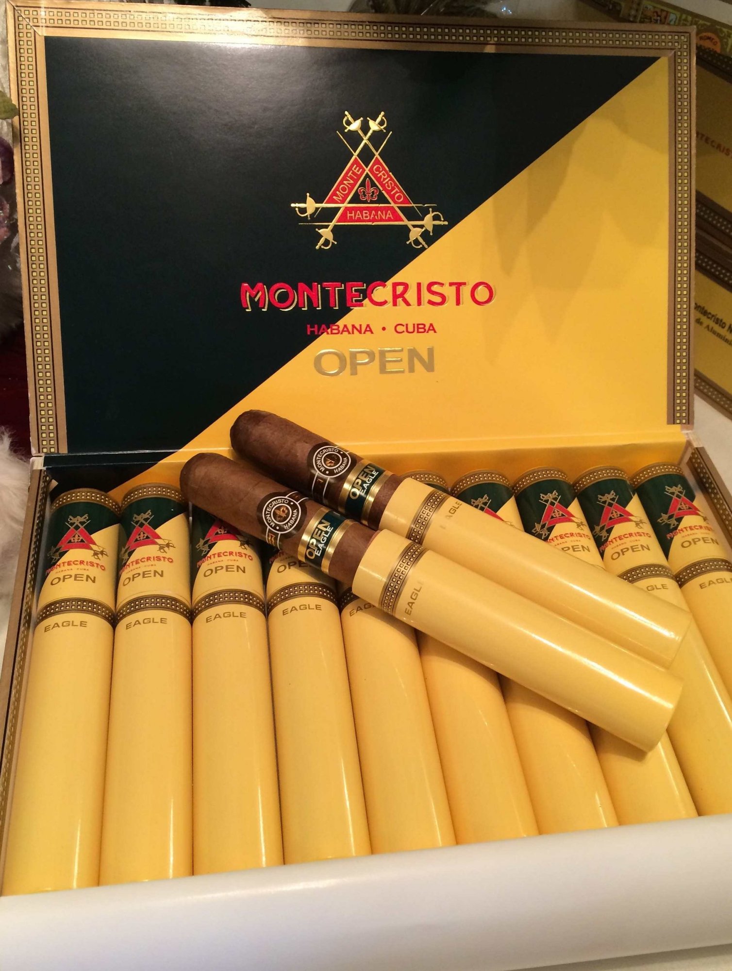 Montecristo Open Eagle Tubos (20) - Image 2