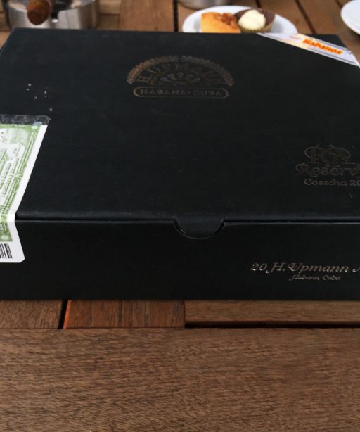 H. Upmann Gran Reserva Sir Winston 2011 7 The Best Cuban Cigars