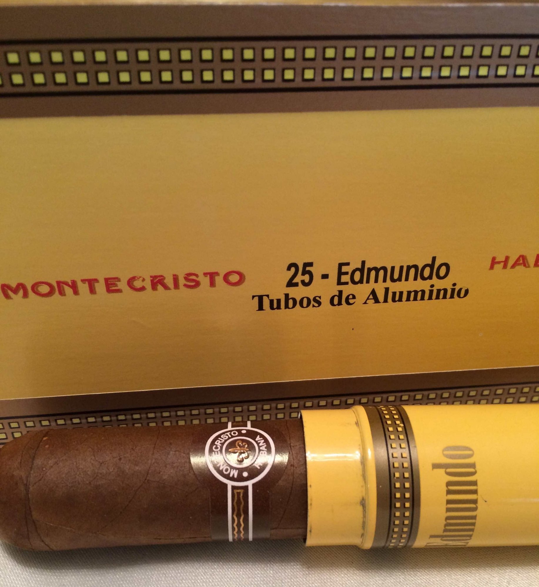 Montecristo Edmundo Tubos (25) 6 Montecristo Edmundo Tubos (25) - Image 6