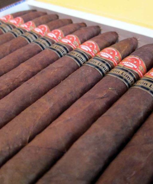 Partagas Piramides Edicion Limitada 2000 7 The Best Cuban Cigars