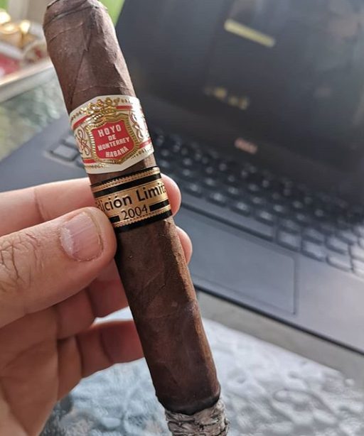 Hoyo de Monterrey Epicure Especial Limited Edition 2004 3 The Best Cuban Cigars