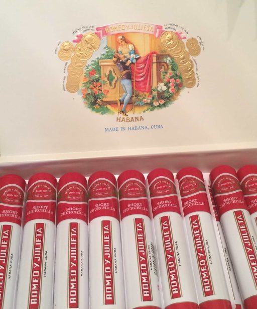 Romeo y Julieta Short Churchills Tubos (25) 5 The Best Cuban Cigars