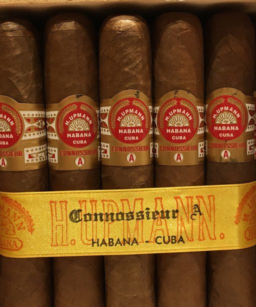 H.Upmann Connoisseur A 25 5 The Best Cuban Cigars