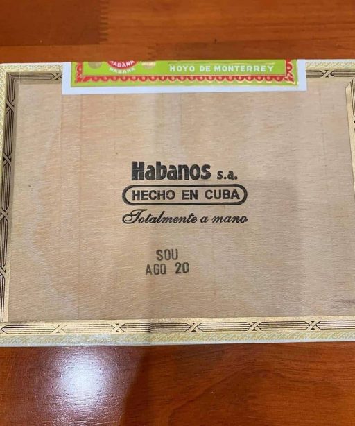 Hoyo de Monterrey Epicure Especial 11 The Best Cuban Cigars