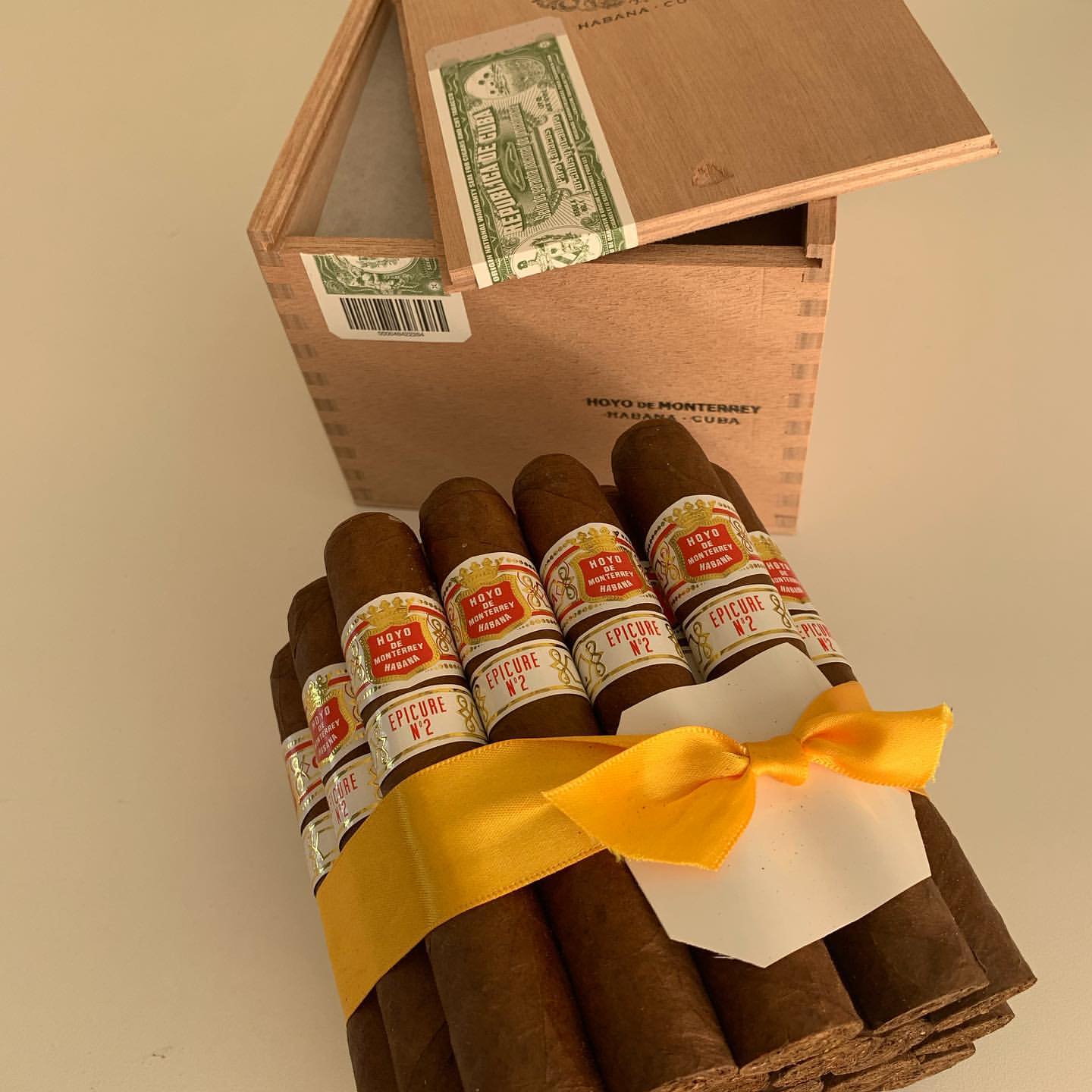How Much Do Cohibas Cost? A Pricing Guide 1 The Best Cuban Cigars