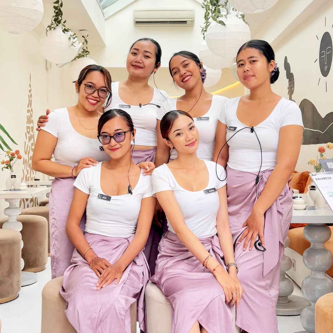 Warm Hospitality at THIS IS BALI – Ubud’s Best Restaurant Friendly team offering heartfelt service at THIS IS BALI, known for top hospitality in Ubud