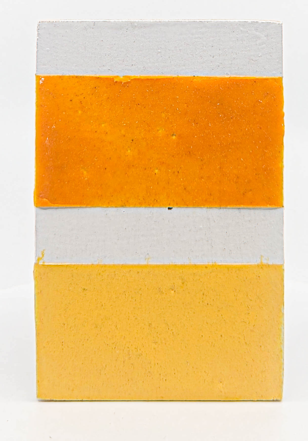 Amarillo Medio Antiguo PY83 - Image 3