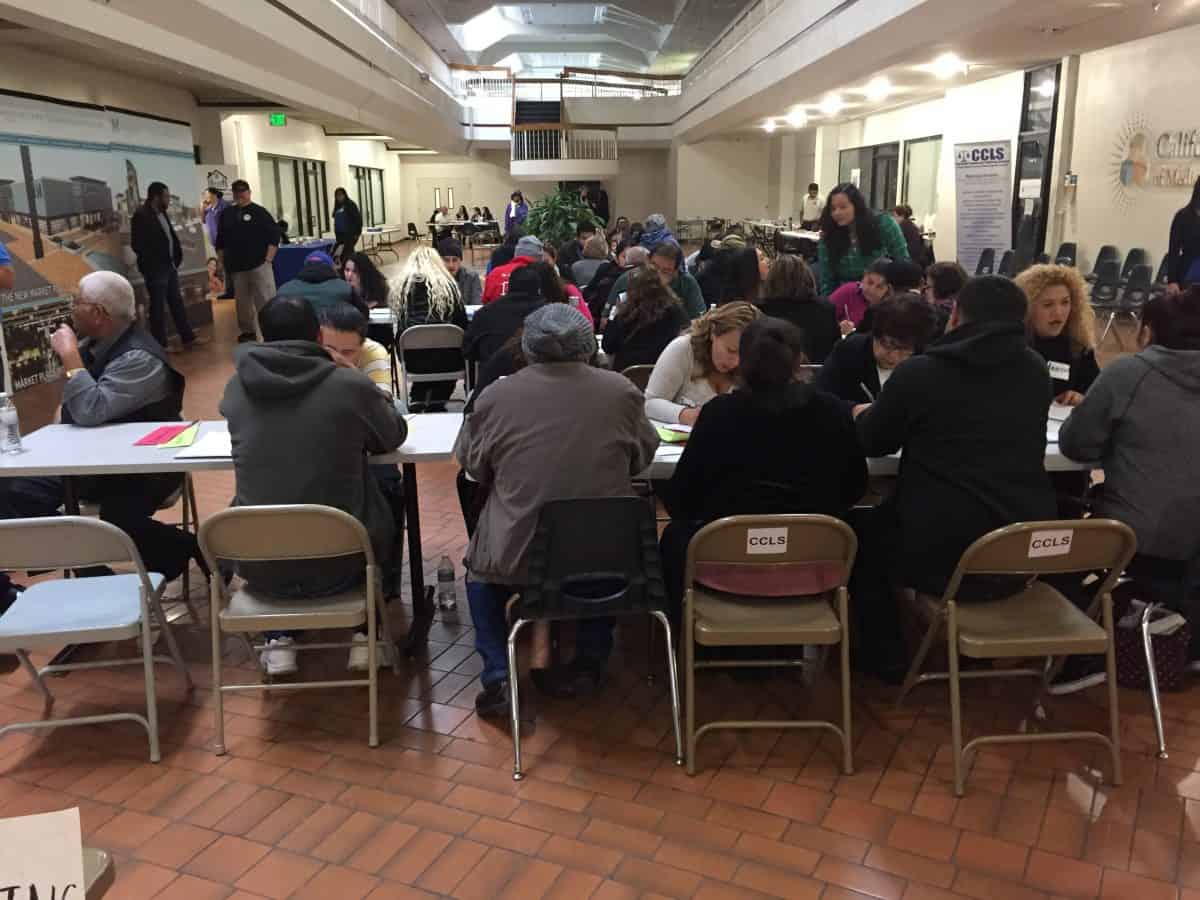 Ayuda Legal Gratuita a Inmigrantes de Fresno 14 Enero 2017