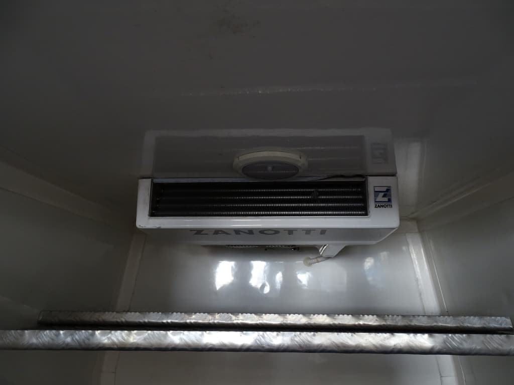 PLANTILLA COCHES WEB (12) img-17