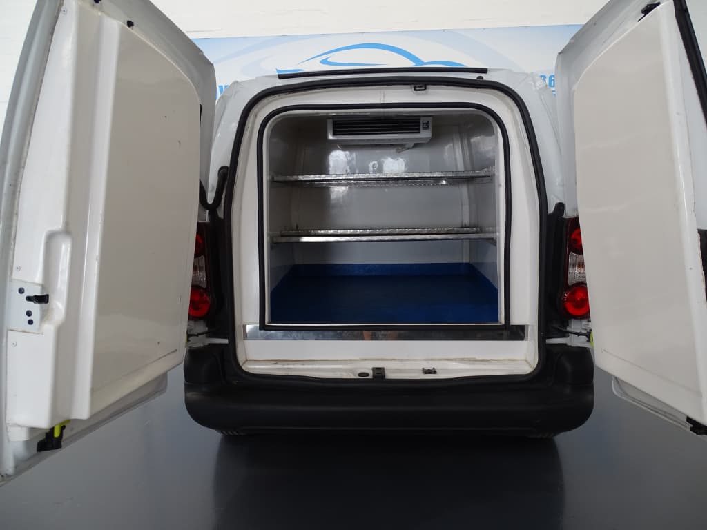 PLANTILLA COCHES WEB (15) img-12