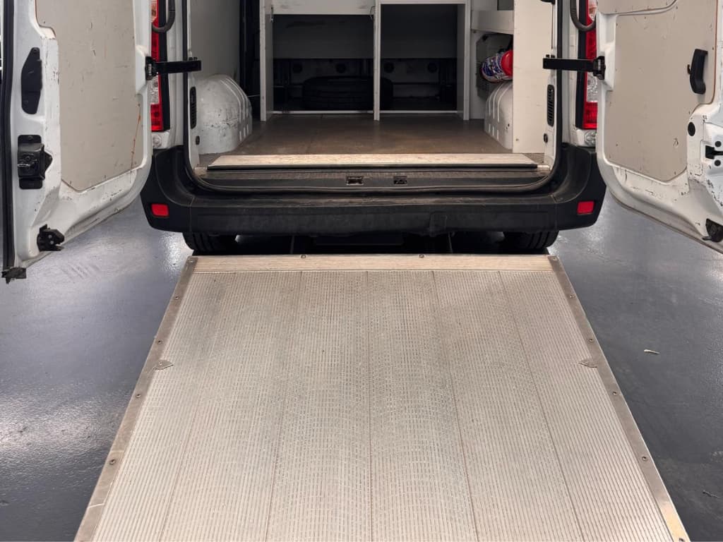 PLANTILLA COCHES WEB (13) img-12