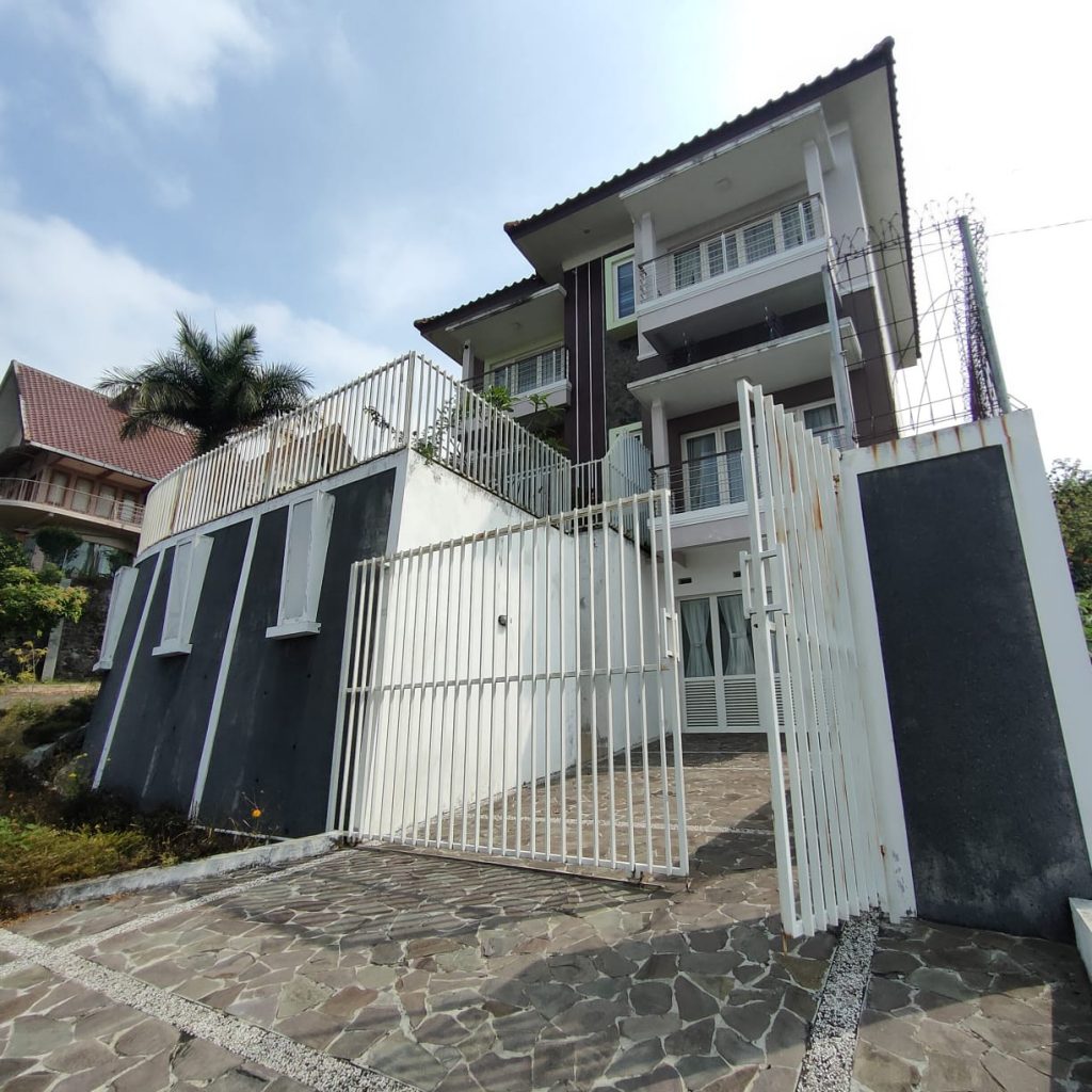 WhatsApp Image 2023-05-19 at 11.07.07 (1)