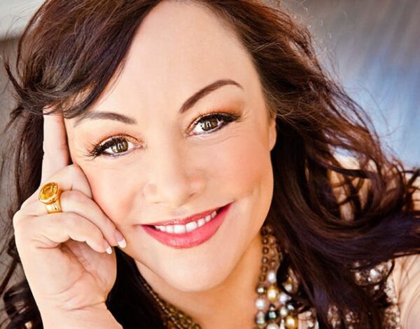 Magnetic Personal Brand Story - #1 Michele Hamdorf with Zahrina Robertson